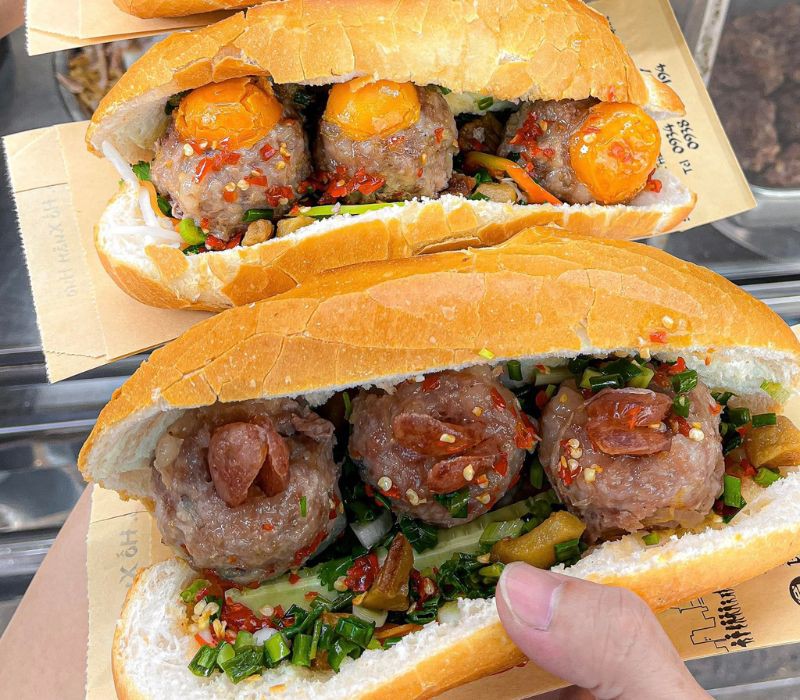 Pin Now: Top 10 Best Xíu Mại Bánh Mì Spots in Saigon